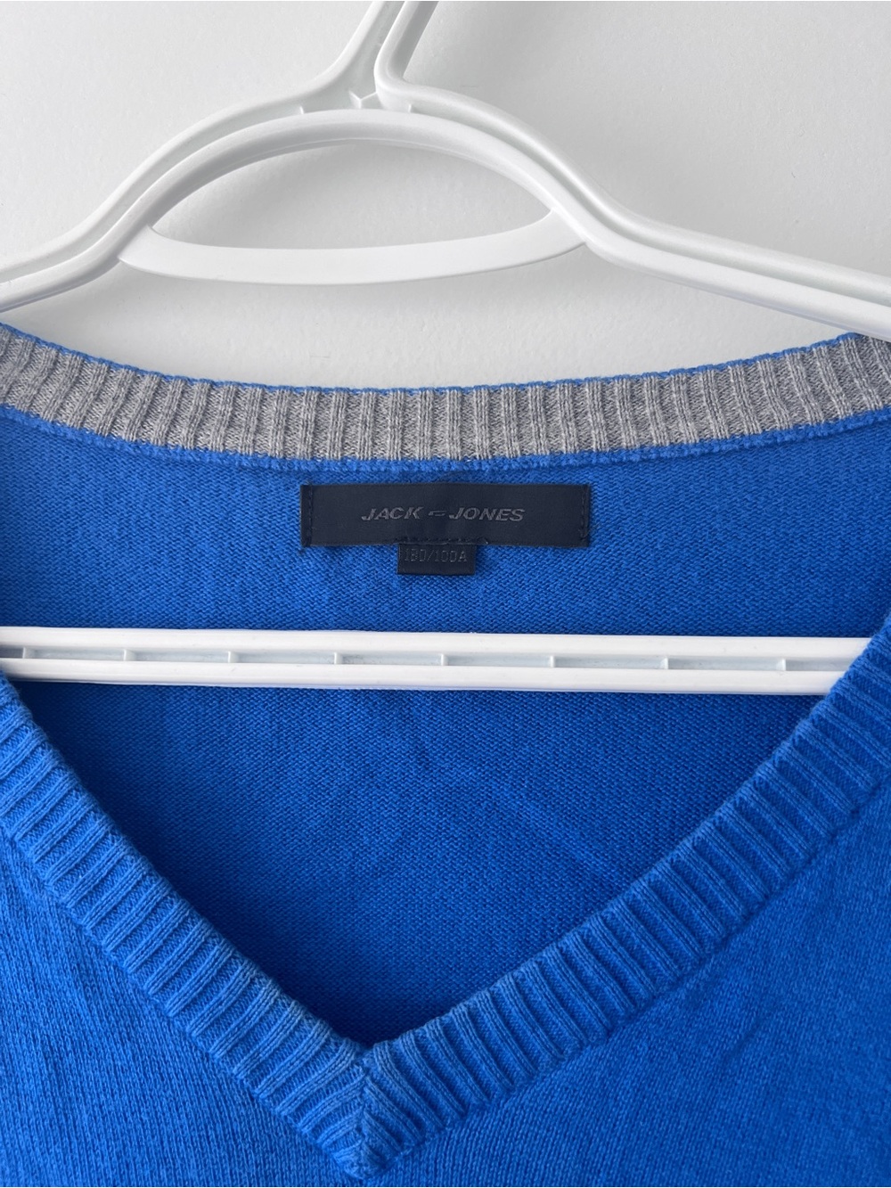 Men Sweaters Bundle - Picture 7 of 14